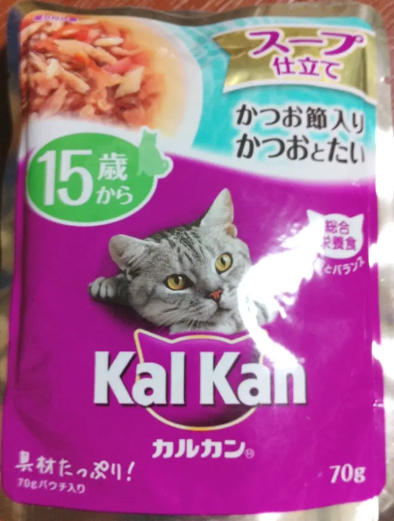 カルカンパウチ スープ仕立て 15歳から かつお節入りかつおとたい